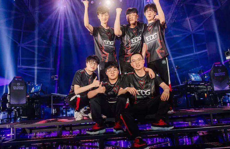 通过灵活的 通过灵活的