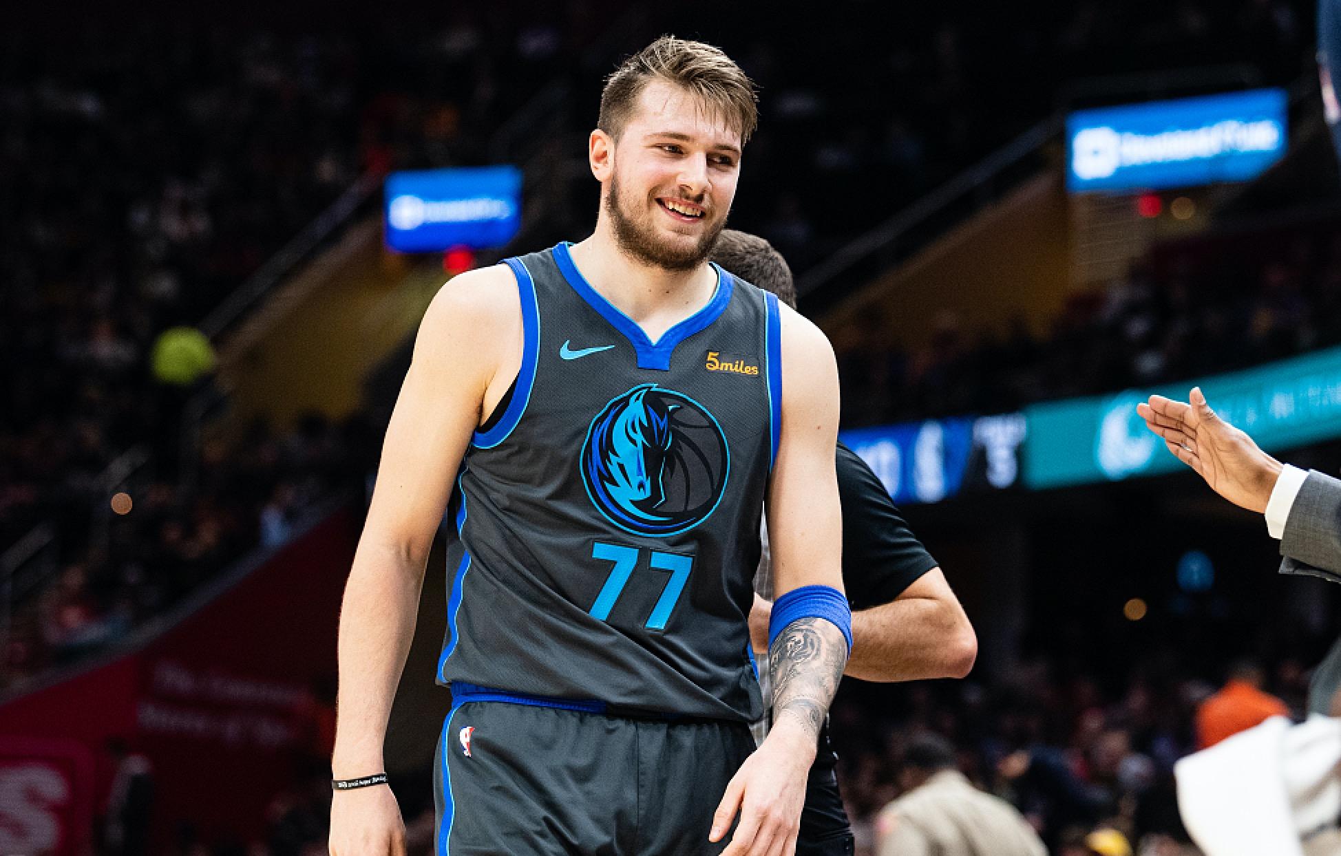 员与观众关 员与观众关