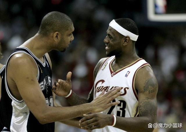 卡位细节双 卡位细节双